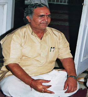 Pof. Dr. H. Trivedi